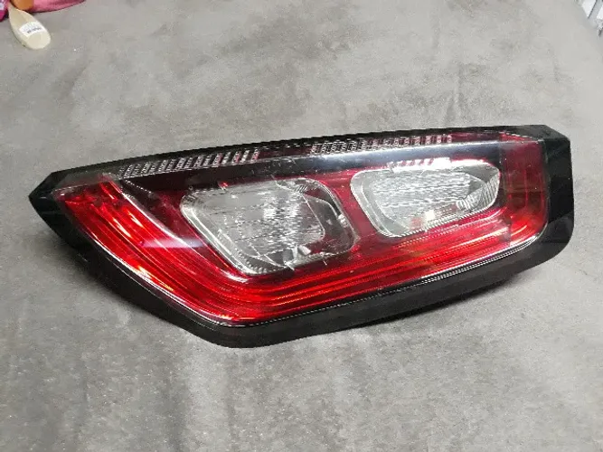 Lanterna Traseira Lado Direito Fiat Punto