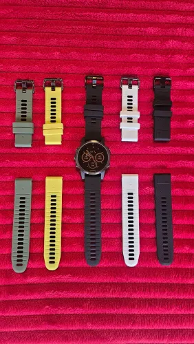 Smartwatch Garmin Fenix 5 e Pulseiras Coloridas