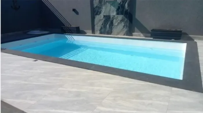 Piscina com cascata e led 8 mts