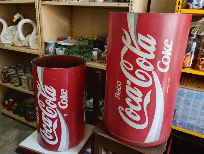 Coca-Cola Tubo de Fibra de Vidro Decoração