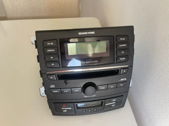 Som Korando 2011 original 