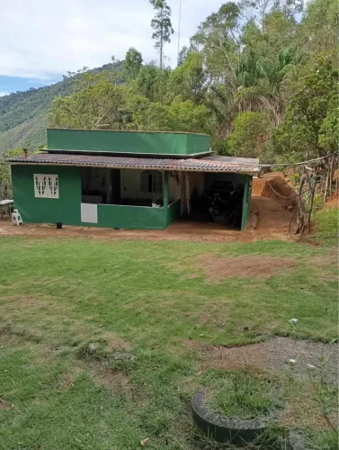 Vendo sítio em Domingos Martins