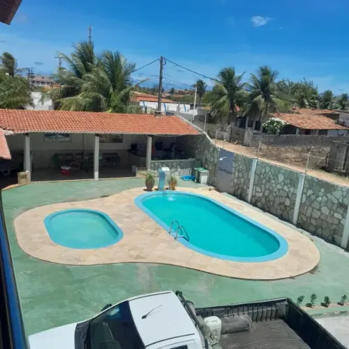 À Venda na Redinha Nova Esta Incrível Casa Primeiro Andar