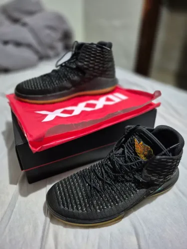 Tênis Nike Air Jordan XXXII - Preto