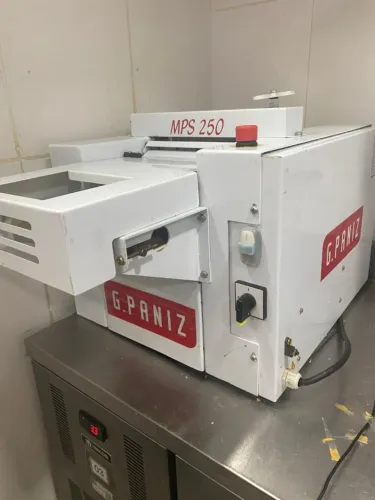 Modeladora massa de pão G. Paniz MPS-250