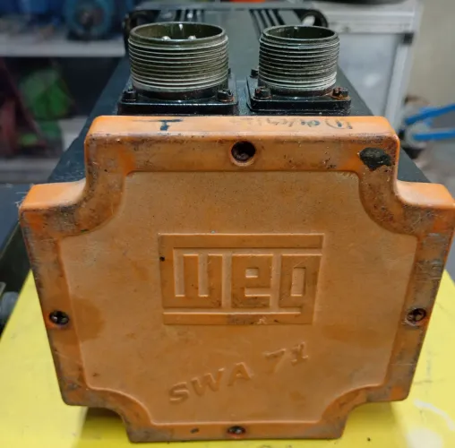Servo motor weg