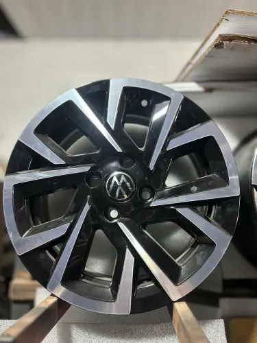 Rodas aro 15 Saveiro Cross, novas! 