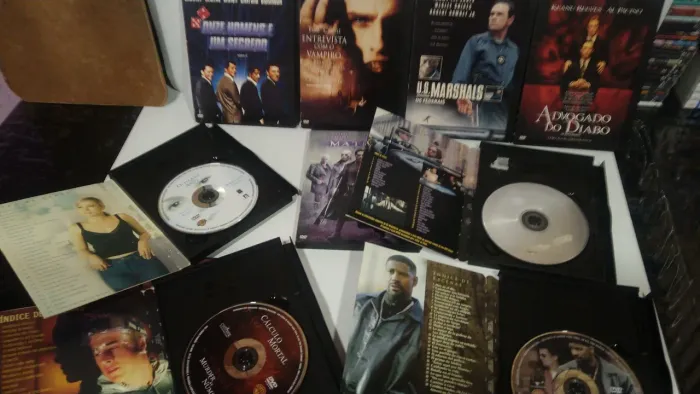 Coleção de Dvds Warner Bros originais seminovos
