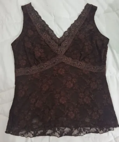 Blusa Renda Marrom da Charming 
