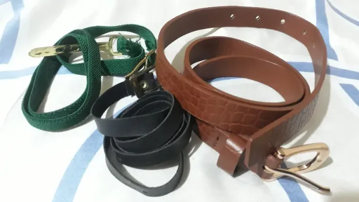 3 Cintos Femininos 1 novo 2 udados
