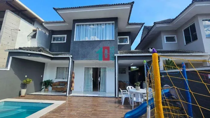 Vargem Pequena | Casa de Condomínio 4 quartos, sendo 4 suites