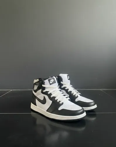 Tenis Nike Air Jordan 1 Mid
