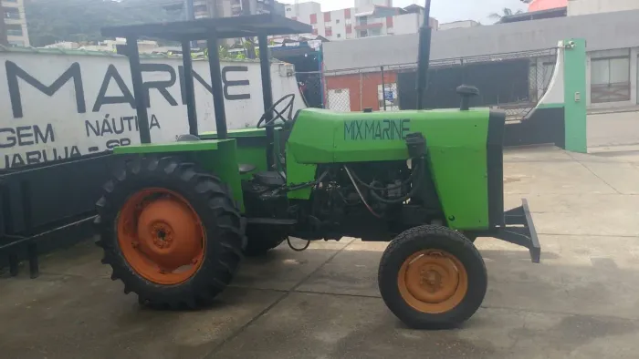 Trator Massey Ferguson MF 235 (Oportunidade)