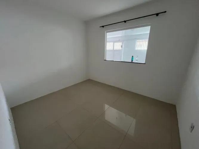 VENDA | CASA SOLTA COHATRAC | COHATRAC