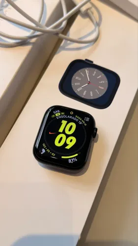 Apple Watch S8 45mm GPS