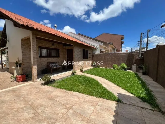 Casa com 2 Dormitórios sendo 1 suíte - Bairro Igara, Canoas/ RS