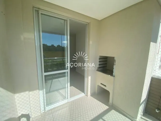 Apartamento para locação 3 dormitórios no Campeche