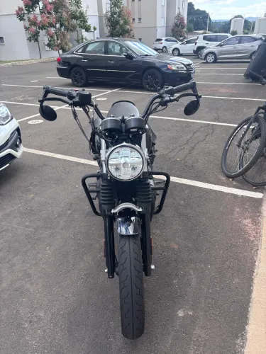Vendo Interceptor 650 Black Ray 2024/2025.