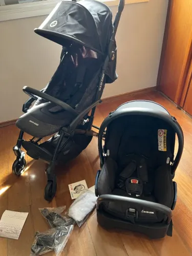 Kit Carrinho + bebê conforto Maxi Cosi - LAIKA