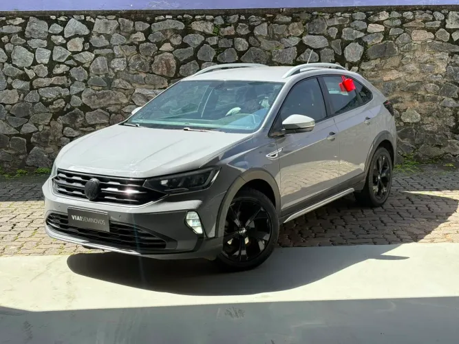 Volkswagen Nivus Highline 1.0 200 TSI Flex AUT 2022