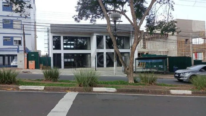 Salão para alugar em Campinas, Vila Nova, com 199 m²