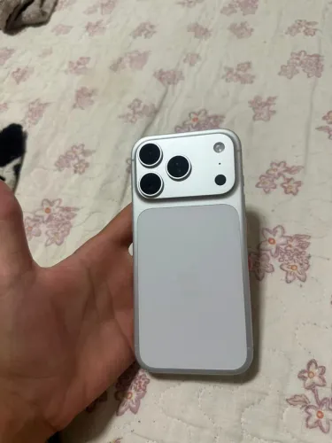 Iphone 17 pro silver 256gb