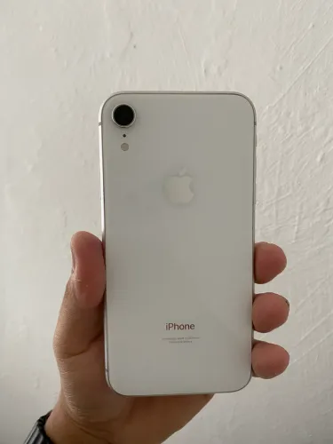 iPhone XR 128GB