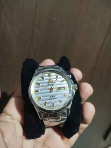 Relógio orient automático