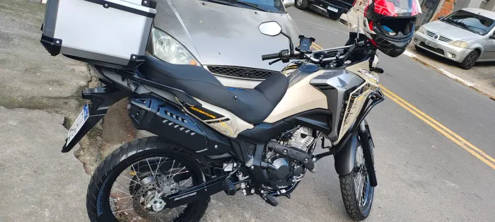 Vendo Honda Sahara 2025