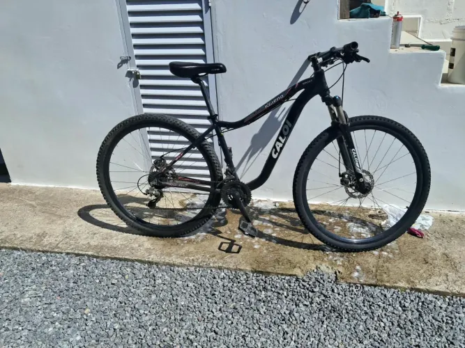 Vende-se bike Caloi, aro 29