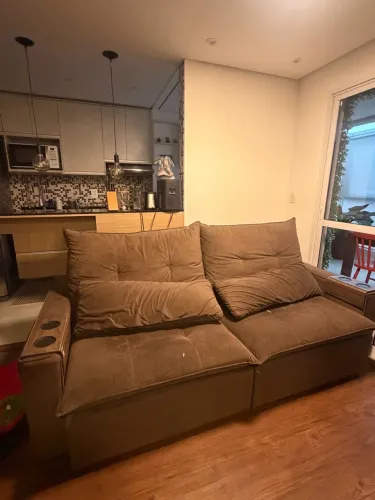 Sofá Suede Marrom - Retrátil e Reclinavel (2,40m x 1,80m)