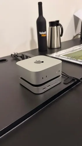 Mac Mini M4 16Gb RAM 256GB + HUB Baseus + SSD M2 1TB