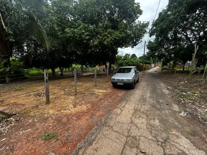 VENDO DOIS TERRENO OU TROCO POR CARRO
