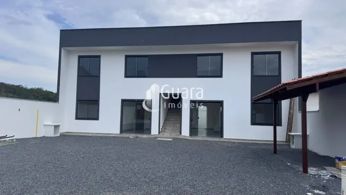 Apartamento Escolinha em Guaramirim