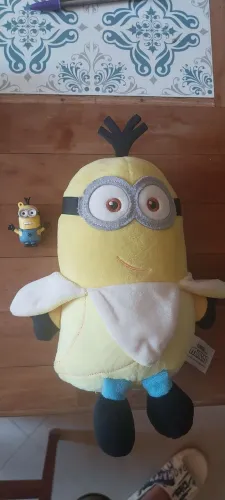 Minions Pelucia + Pendrive