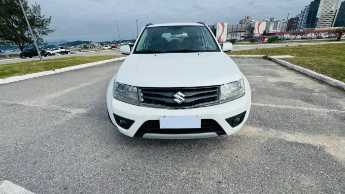 Suzuki Grand Vitara 2.0 16V 4x2/4x4 5P Aut. 2015