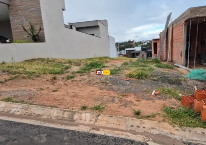 ÓTIMO TERRENO 300 METROS À VENDA, COM BOA TOPOGRAFIA. CONDOMÍNIO PARK GRAN RESERVE EM INDA