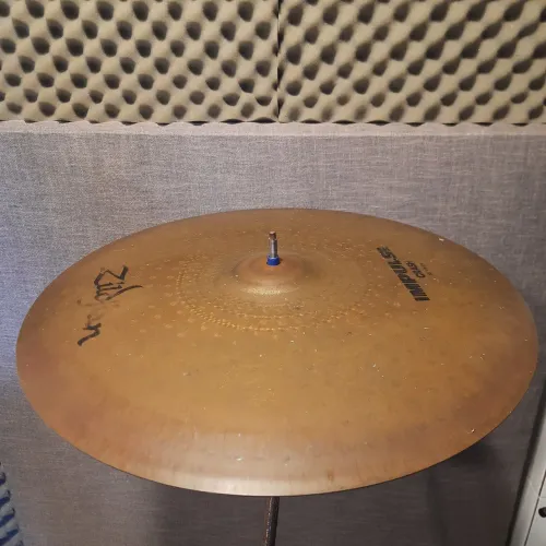 Prato de Bateria Zildjian Crash 18
