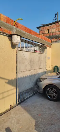 Portão de ferro apenas 600,00