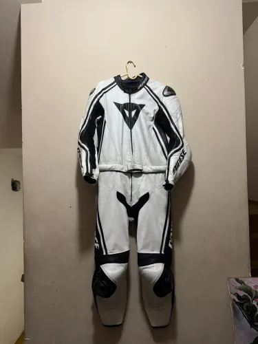 MACACÃO DAINESE