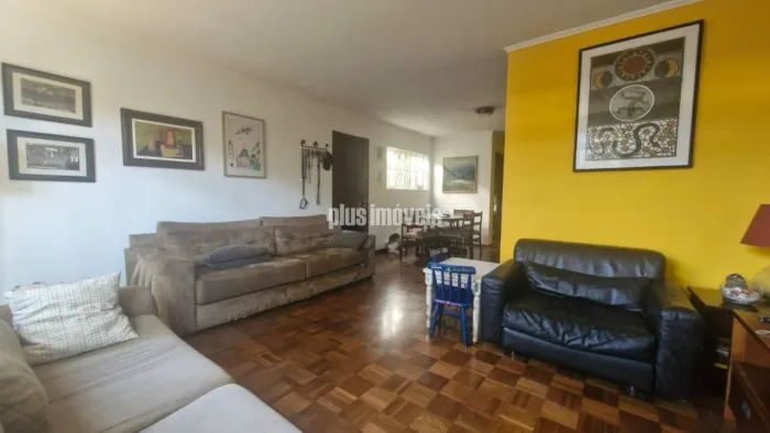 Casa de vila com portaria 24 horas no melhor local do Alto da Boa Vista