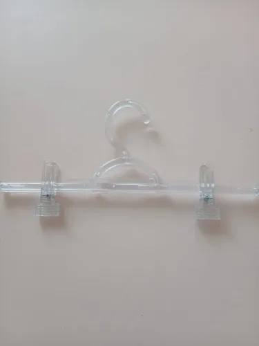 200 Cabides para loja