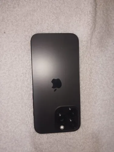 iPhone 16 pro Max na caixa perfeito estado em uso