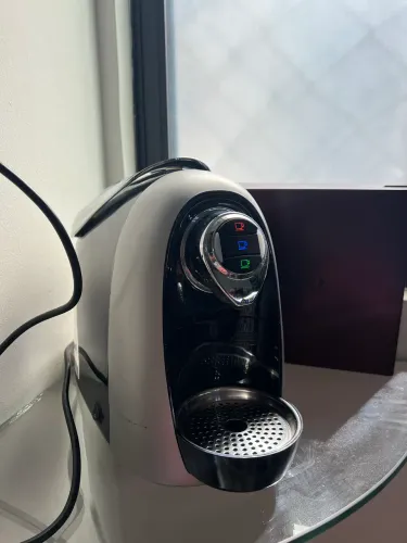 Cafeteira Elétrica Expresso Três Corações