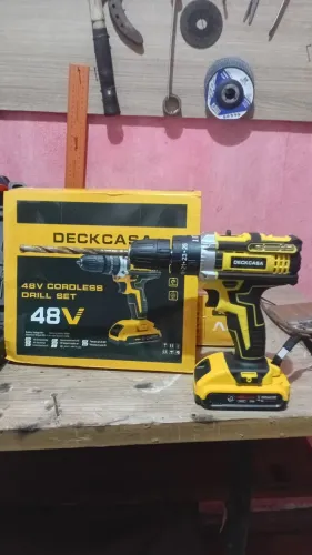 Parafusadeira e furadeira