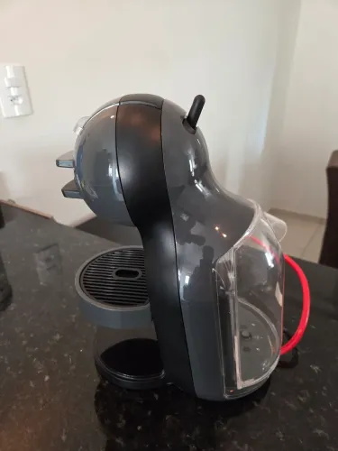 Cafeteira Elétrica Dolce Gusto