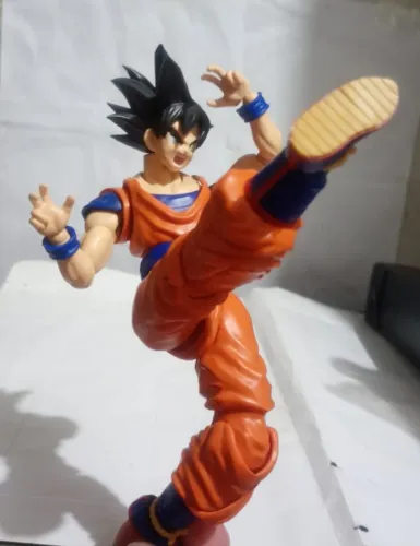 Goku original Bandai (vendo ou troco)