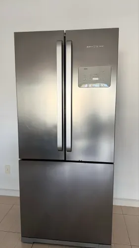 Geladeira Brastemp Inverse Inox BRE85 - Excelente Estado