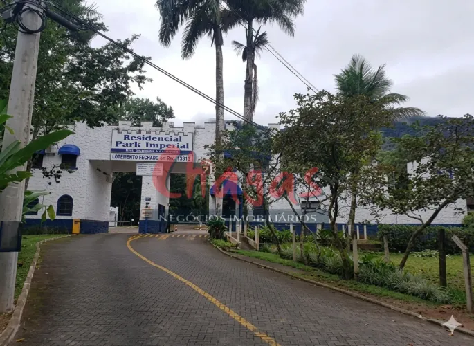 VENDE-SE - TERRENO EM CONDOMÍNIO FECHADO - PARK IMPERIAL