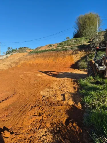 Terreno a venda no Condomínio Campo Bello. Entrada + parcelamento direto com proprietário.